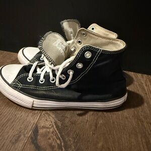 Classic Black High-Top Canvas chuck taylor Sneakers